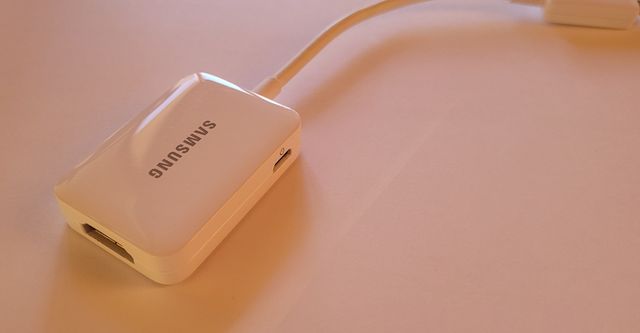 Conector Samsung micro-usb-HDMI por MHL