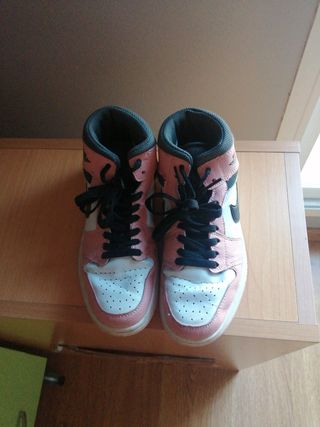 Nike  Jordan 