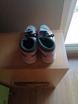 Nike  Jordan 