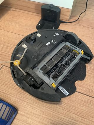 iRobot Roomba 697