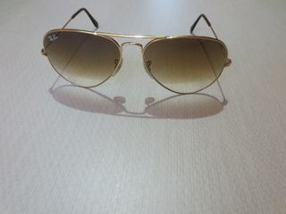 Ray Ban