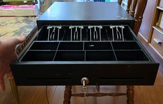 CAJA REGISTRADORA, TPV Y MONITOR