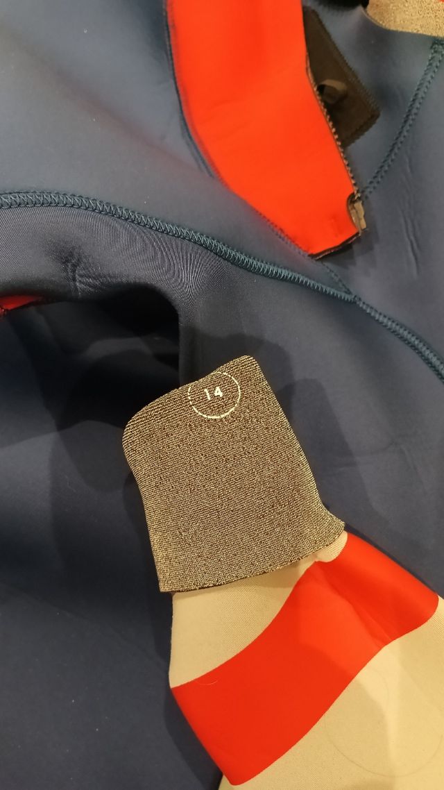 NEOPRENO NIÑO HURLEY 4/3