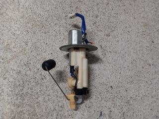 Bomba gasolina suzuki gsr 
