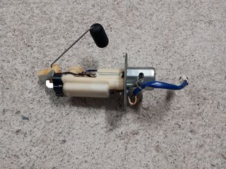 Bomba gasolina suzuki gsr 
