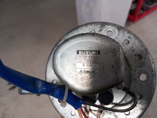 Bomba gasolina suzuki gsr 