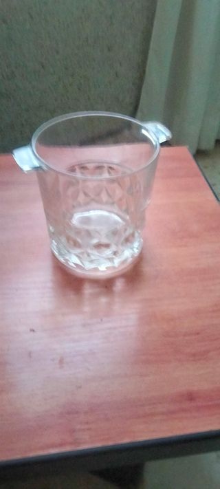 Cubitera de cristal de Bohemia