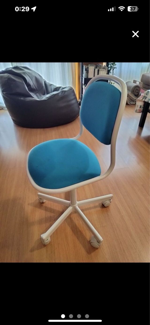 Silla ikea azul y blanca ÖRFJÄLL  escritorio niños