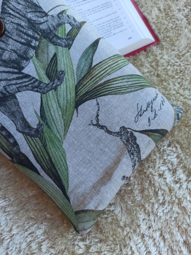 Funda libros bolsillo