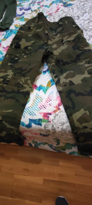 Ropa militar