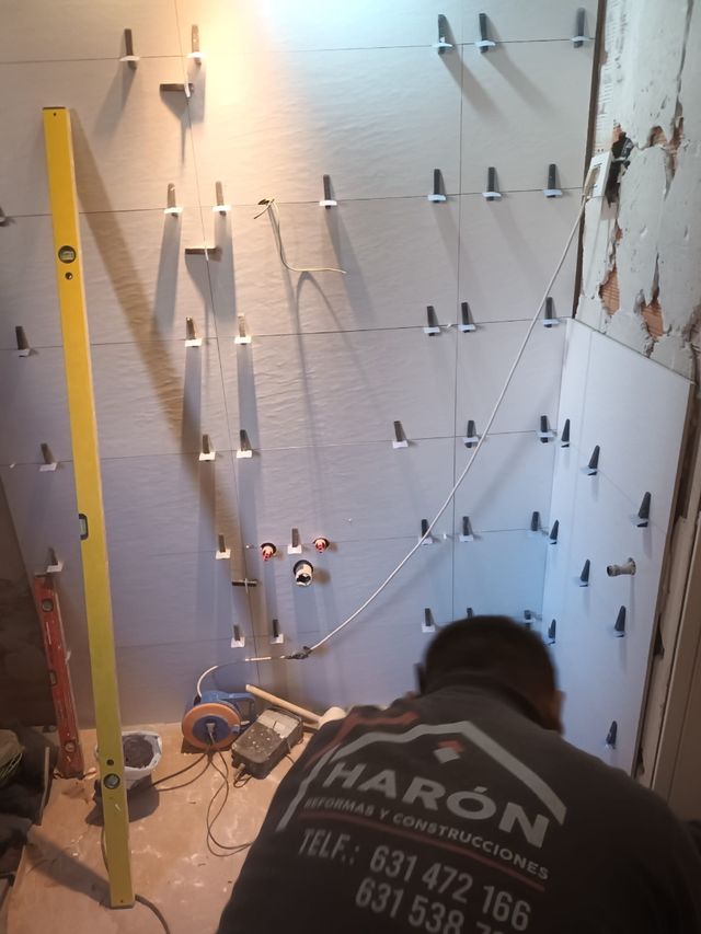 Solador alicatador fontanería reformas