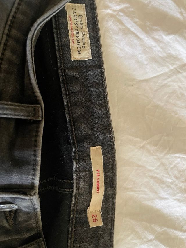 Pantalon vaquero negro