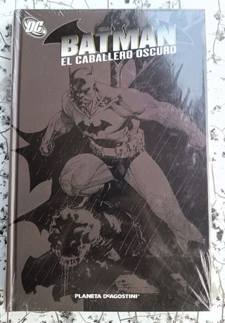 COLECCIONABLE BATMAN: EL CABALLERO OSCURO TOMO 1