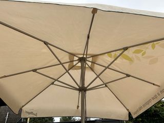 Parasol XL 2.5x2.5m y base plancha de acero 18kg