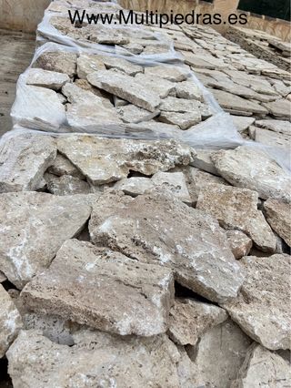 Travertino irregular