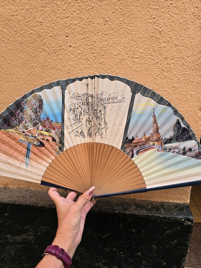 Abanico pericon antiguo postales de Sevilla