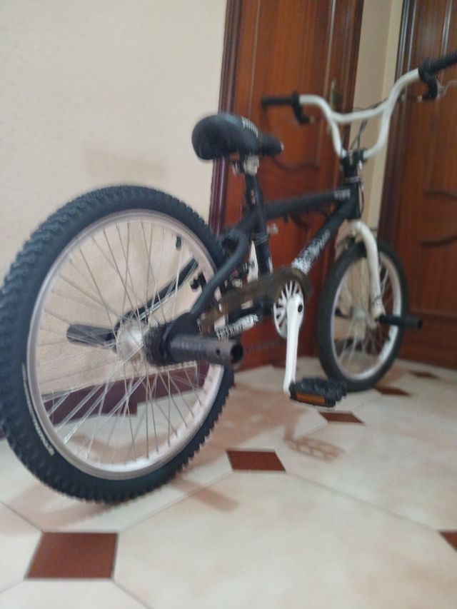 Bicicleta BMX