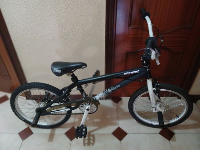 Bicicleta BMX