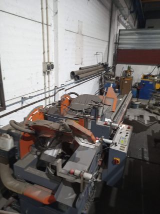 taller 800m2 para hierro y aluminio