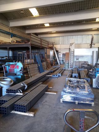taller 800m2 para hierro y aluminio