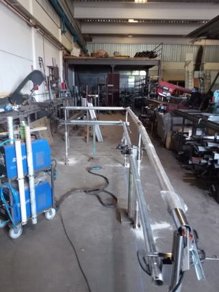 taller 800m2 para hierro y aluminio