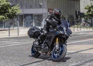 SUZUKI GSX-S1000GX