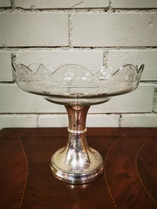 Frutero, centro de mesa. Antiguo.