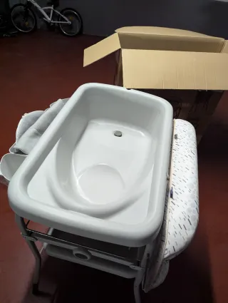 Bañera y cambiador Chicco