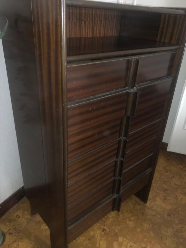 Cómoda vintage, 7 cajones, amplitud