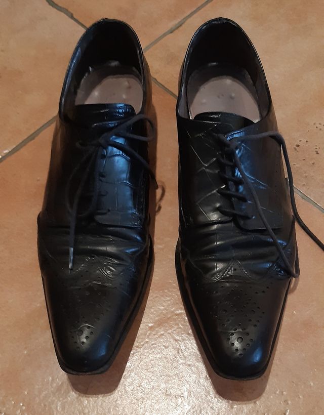 Scarpe elleganti traforate nere pelle tg. 38