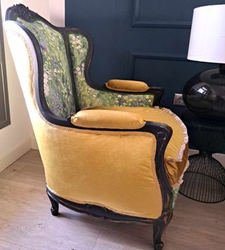 Sillones antiguos estilo isabelino restaurados