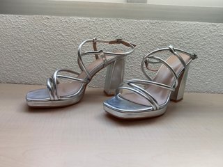 Tacones