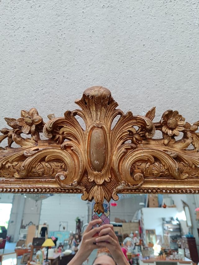 Espejo antiguo dorado