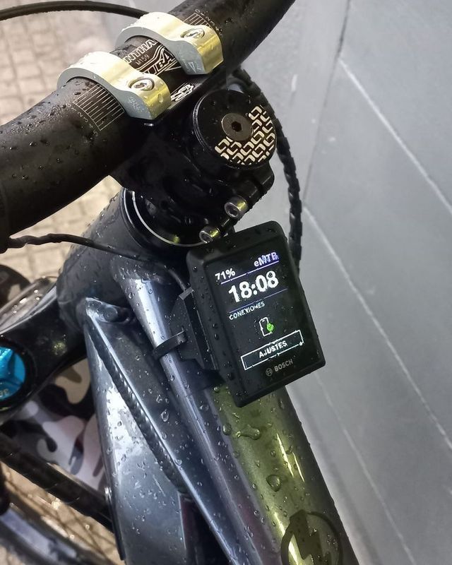 Soporte KIOX 300 Mondraker MASTERMOUNT Riderwalker