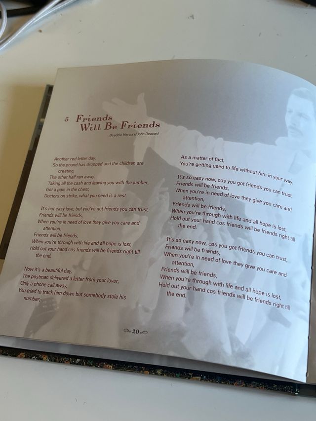 Queen – A Kind of Magic (Libro + CD Edición Especial)