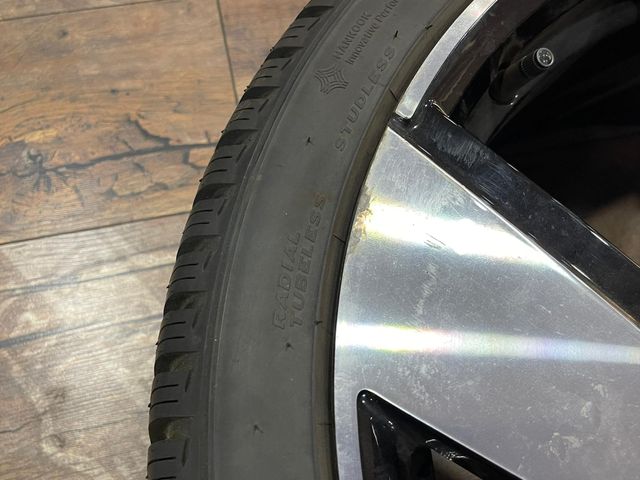 Llantas originales VW Golf MK8 Gti