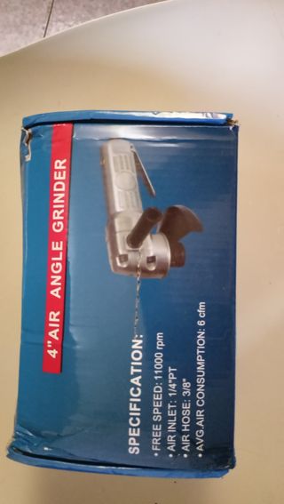 Smerigliatrice angolare ad aria