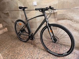 Bicicleta carretera híbrida