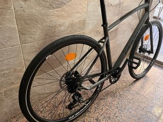 Bicicleta carretera híbrida