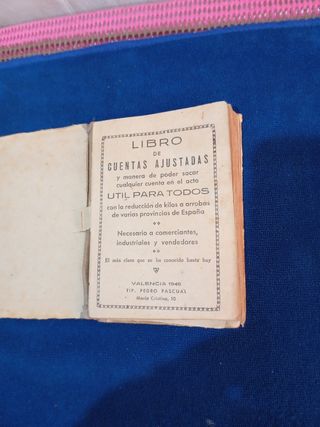 Libros antiguos curiosos.