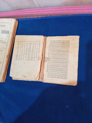 Libros antiguos curiosos.