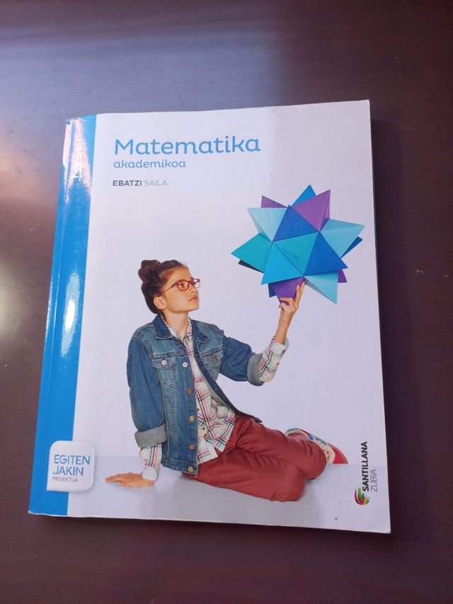 Quarti libri di testo Euskera dell'ESO