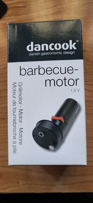 Motor para barbacoa a pilas