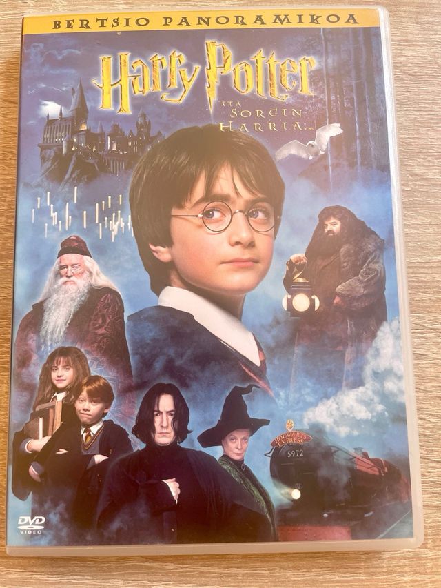 DVD Harry Potter eta sorgin harria