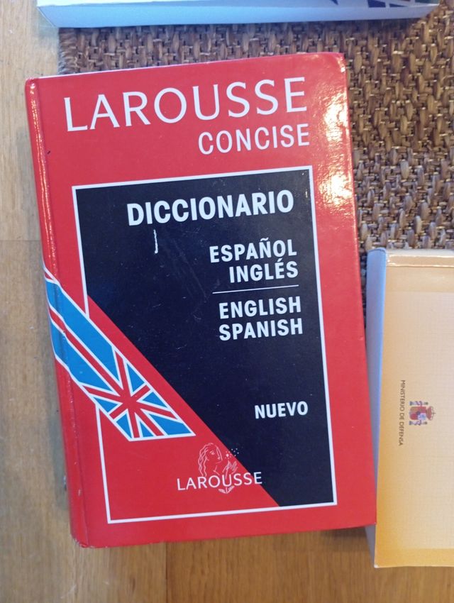 Diccionario Larousse inglés Español