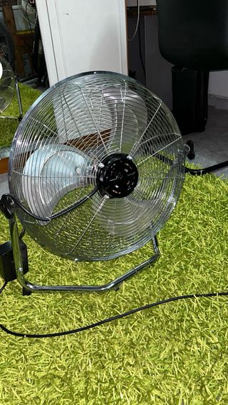 VENTILADOR DE SUELO METALWORKS
