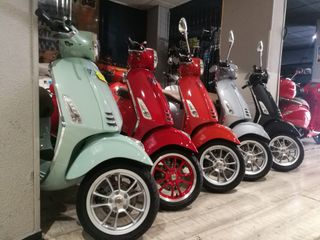 PIAGGIO VESPA PRIMAVERA 125