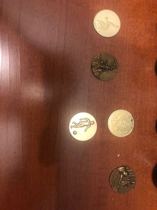 Medallas doradas trofeo deportivo