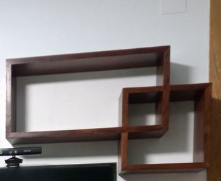 estanteria salón madera natural