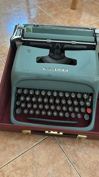 Maquina escribir Olivetti